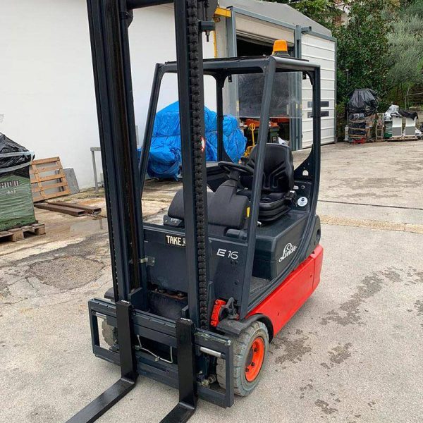 Carrello elevatore LINDE E16